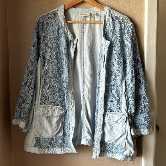 CHICO’S Lace Front Lightweight Jacket - Picture 2 of 8